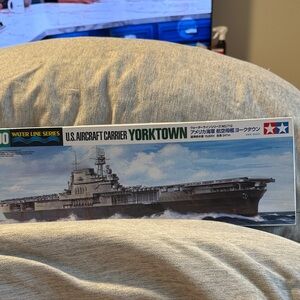 U.S. Aircraft Carrier Yorktown Model Kit - Gray